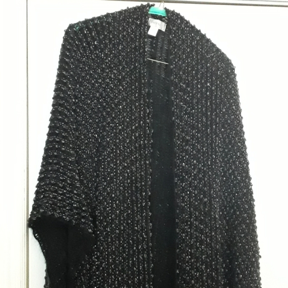 Beautiful, cozy, sparkly, sweater cape!! - Picture 1 of 3
